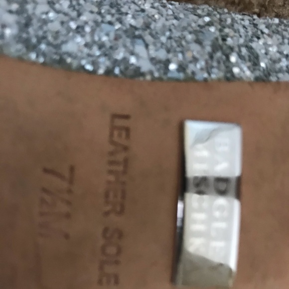 Badgley Mischka embellished Peep Toes - Picture 2 of 3